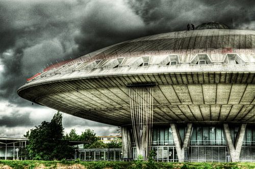 Evoluon by Jasper Scheffers