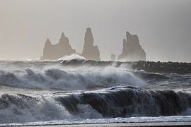 Tosende See bei Vik i Myrdal im Süden Islands von Rens Dreuning