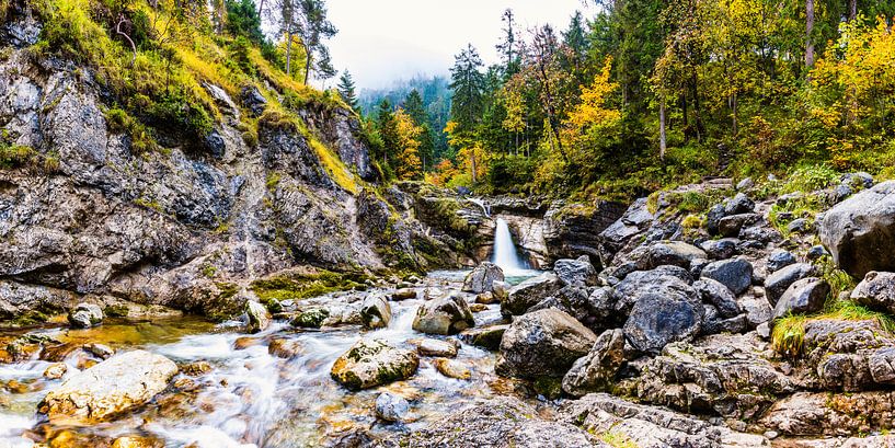 Waterval, Werdenfelser Land van Walter G. Allgöwer