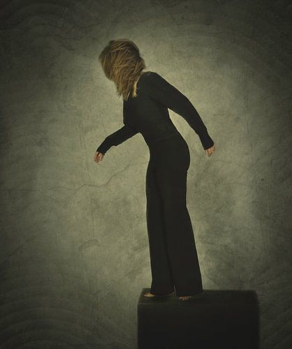 Fine Art 'On The Edge'