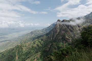 Irente Viewpoint Lushoto | The Usambara Mountains | Reisfotografie Tanzania | Nature | Wall art | Fi van Alblasfotografie
