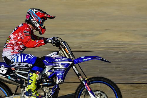 Motorcrosser