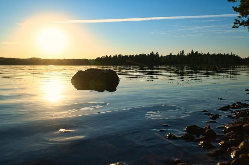 Sunset at the lake in Sweden by Martin Köbsch