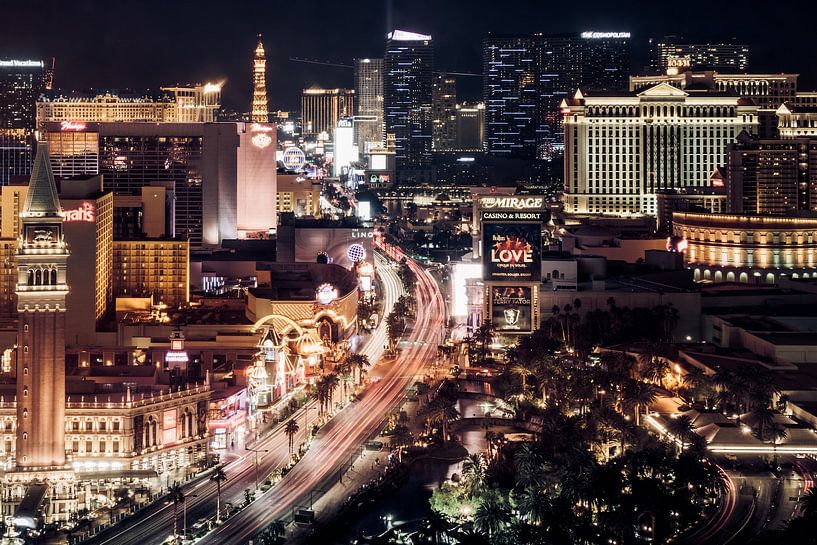Las Vegas by Hello Pompoyo
