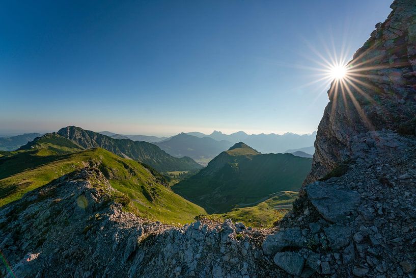 Uitzicht op het Tannheim-gebergte van Leo Schindzielorz
