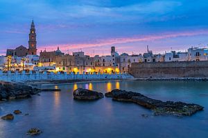 Monopoli at Twilight: A Timeless Beauty