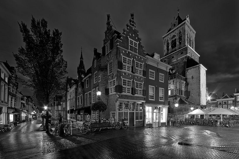 De Kaerskorf te centrum Delft zwart / wit van Anton de Zeeuw