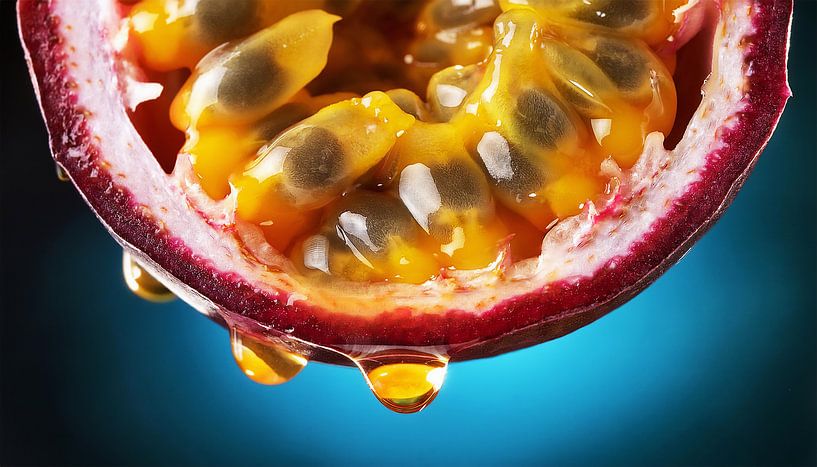 Detailed close-up of a fresh passion fruit by Mustafa Kurnaz