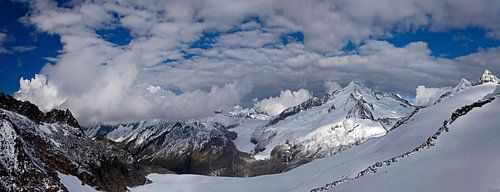 Nuages au-dessus du groupe du Venediger