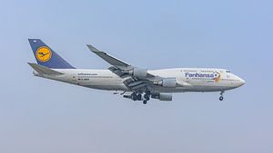 Lufthansa Boeing 747-400 mit Fanhansa-Lackierung.