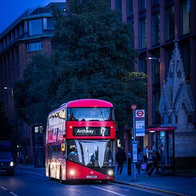 Doppeldeckerbus in London von Michael Fousert