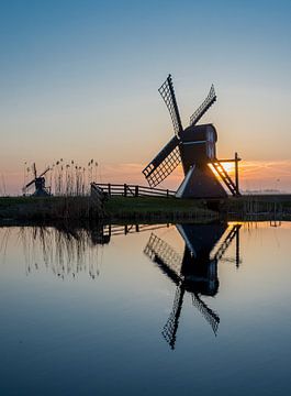 De molen en de reflectie  van AnyTiff (Tiffany Peters)