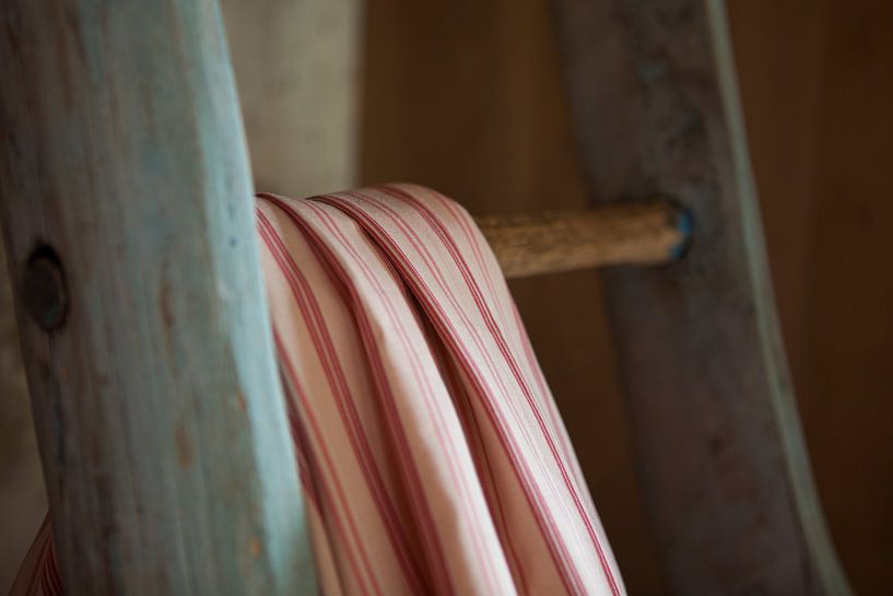 Ladder with cloth by Ester Ammerlaan