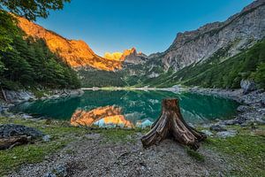 Lueur alpine au lac Gosausee avec Dachstein sur Dieter Meyrl