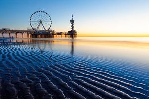 La jetée de Scheveningen au coucher du soleil