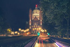 Basilika von Koekelberg mit Lighttrails