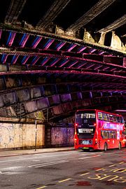 London bei Nacht von Mark van den Burg
