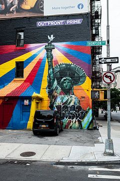 Colorful Streetart, New York van Vincent de Moor