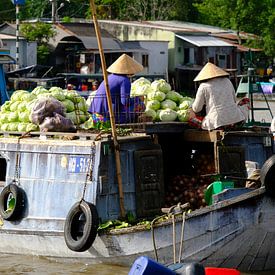 Floating market by Mirko Meijer