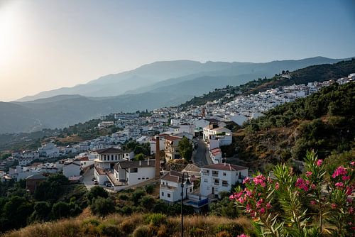 Cómpeta in de ochtendnevel.