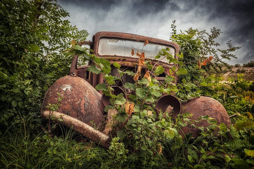 Old Peugeot 301 by Halma Fotografie