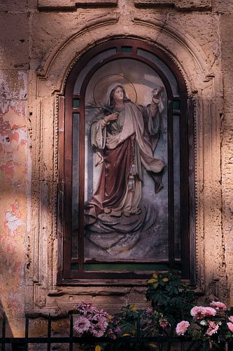 atmospheric religious picture at Chiesa di Santa Chiara