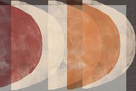 Moderne abstrakte minimalistische Kunst. Formen in Ocker, Terrakotta, Weiß auf grauem und braunem Leinen. von Dina Dankers