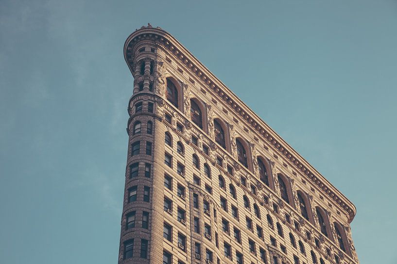 Flat Iron Building, Madison Square, New York City von Roger VDB