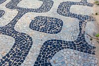 Bekend zwart wit design van de Ipanema boulevard in Rio de Janeiro, Brazilië, Zuid-Amerika
