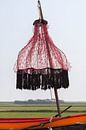 Lampenkap in landschap van Tot Kijk Fotografie: natuur aan de muur thumbnail