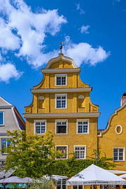 Bayerische Lebensfreude unter blauem Himmel