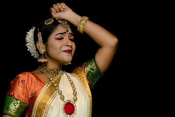 Traditionele Kathakali danseres in Kerala