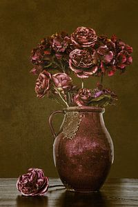 Stilleven bloemen in vaas van Jessica Berendsen