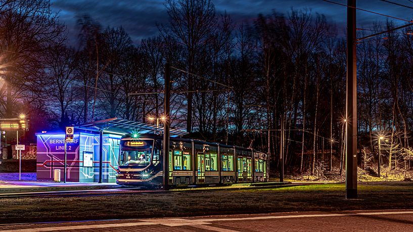 Skoda Tram 4 by Johnny Flash