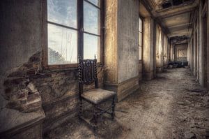 Urbex - Stoel sur Angelique Brunas