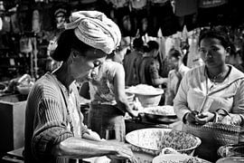 Market in Sidemen by Bibi Veth