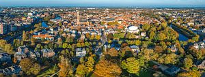 Luftaufnahme der Stadt Zwolle an einem schönen Herbsttag
