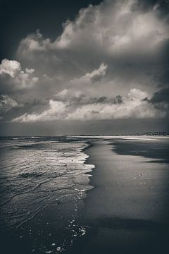 Boundary: sea, land, and sky (Terschelling)