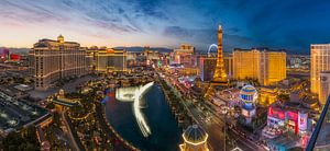 Las Vegas Skyline Panorama van Edwin Mooijaart