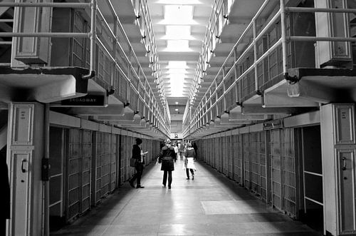 Le couloir d'Alcatraz : une prison emblématique à San Francisco