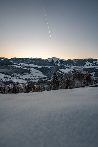 Vorstige ochtend in Oberstaufen met uitzicht op de Hochgrat