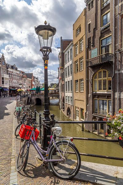 Impressie van de Oudegracht in Utrecht van Melanie Viola