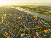Luchtfoto van de zonsondergang in de lente in Kampen van Sjoerd van der Wal Fotografie thumbnail