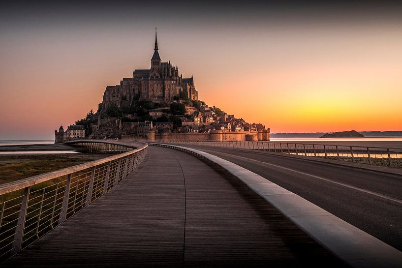 Le Mont Saint Michel van Lex van Lieshout