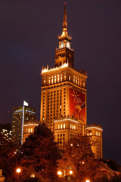 Palac Kultury i Nauk by Richard Wareham