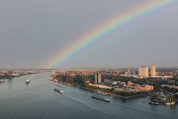 rainbow above Rotterdam by Ilya Korzelius