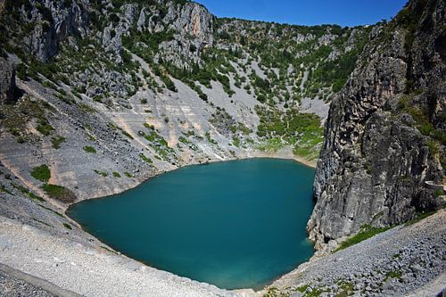 Lac bleu en Croatie.