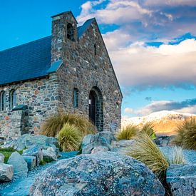 Church of good shepherd | Lake Tekapo  van Lorenzo Visser