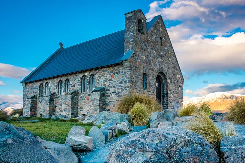 Church of good shepherd | Lake Tekapo  van Lorenzo Visser
