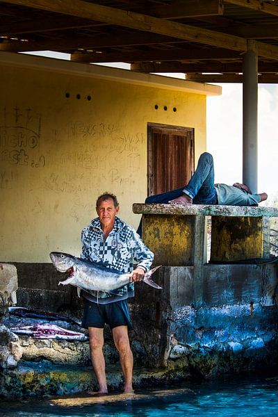 Pêcheur à Playa Kanoa, Curaçao par Keesnan Dogger Fotografie